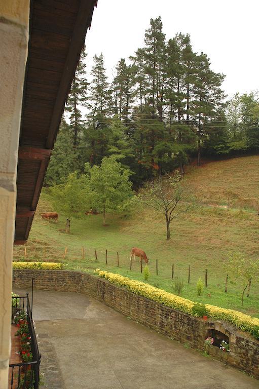 Agroturismo Ibarre Ансуола Экстерьер фото
